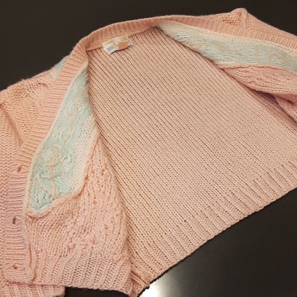 IVY Vintage Hand Knit Cardigan Sweater - Picture 7 of 11